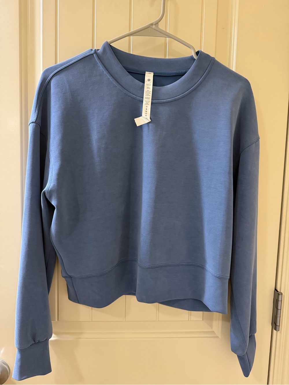 lululemon athletica Perfectly Overdized Cropped Crew Sweatshirt